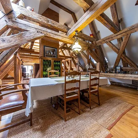 Apartment Old Town - Lai